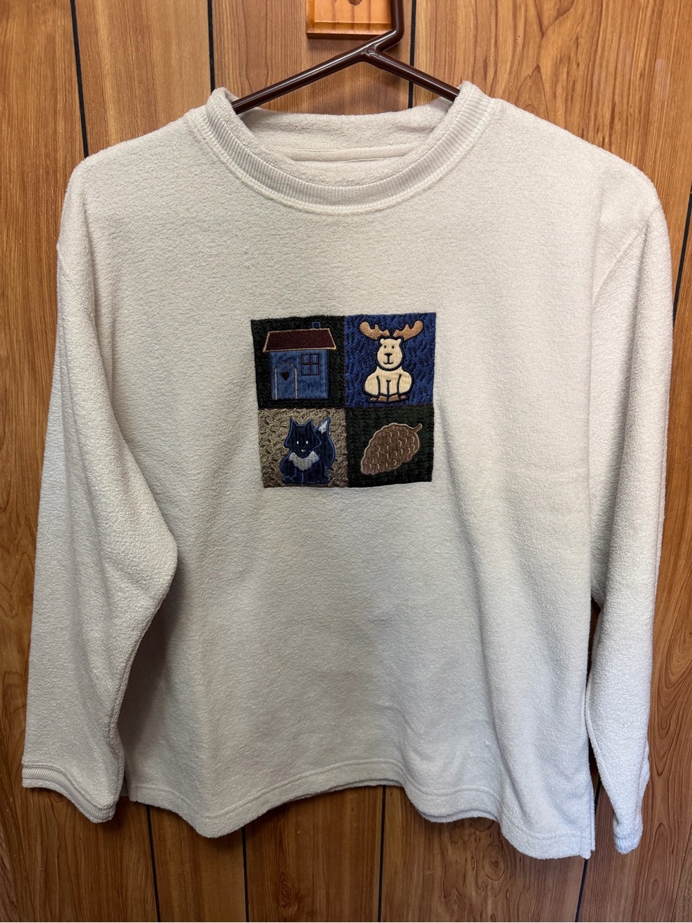 Vintage Christopher & Banks Cabin Granola Outdoor Crewneck sweater